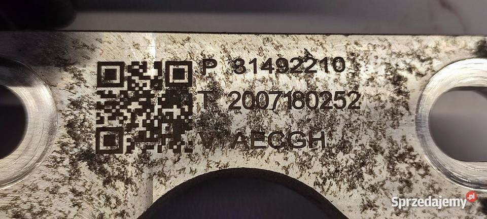 VOLVO XC40 POMPA WODY HYBRID 31492210