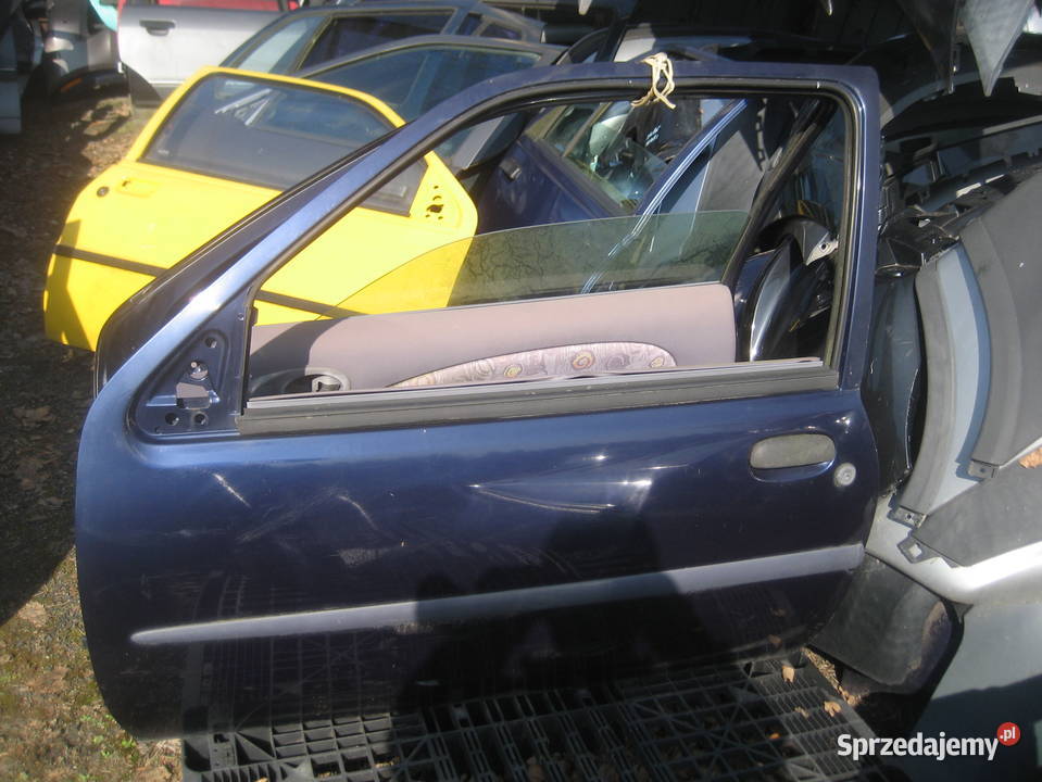 ford fiest mk4 9699r drzwi przód prawe lewe 3dz