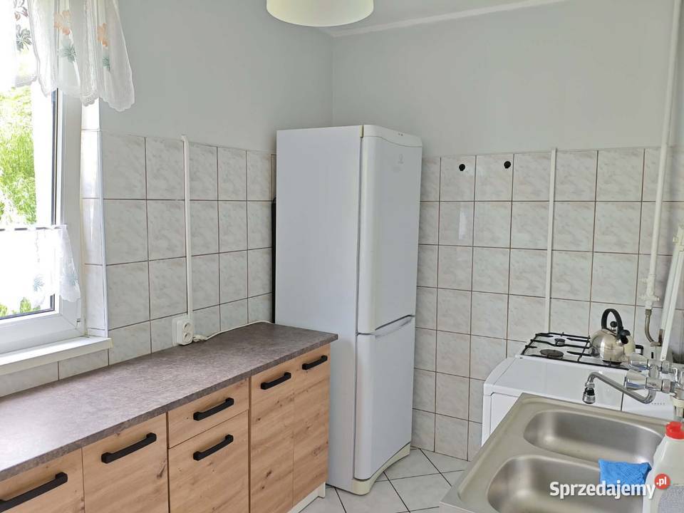 2 pokojowe balkon umeblowane na Dąbrowie Liczba pokoi 2 Mieszkania Łódź sprzedam