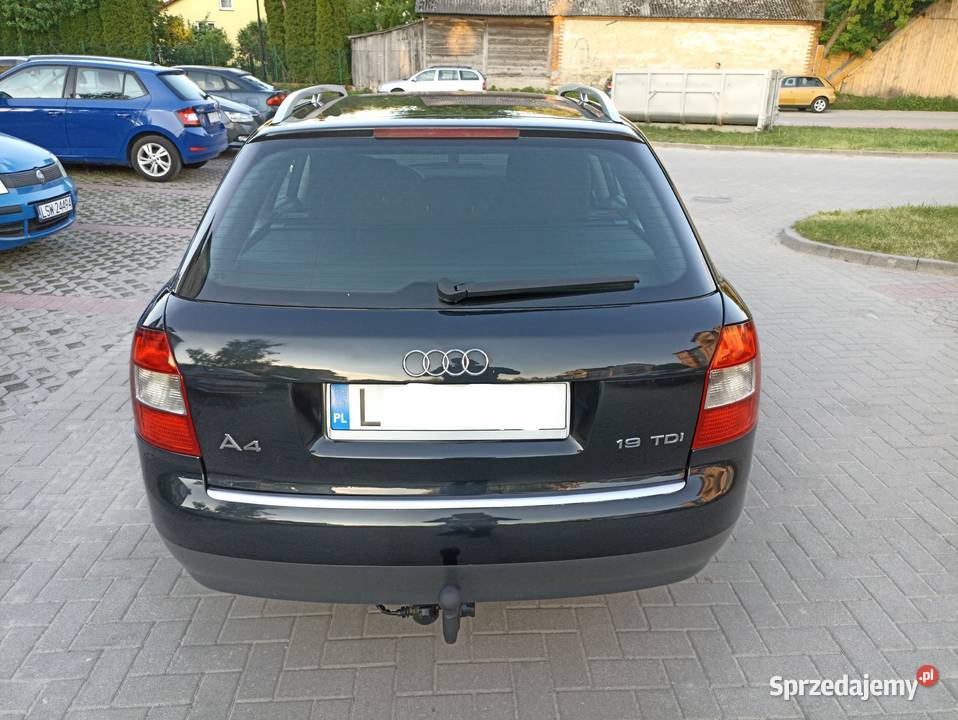 Czarne Audi A4 B6 19 TDI 131 Kombi Xenon Rok produkcji 2002 Świdnik