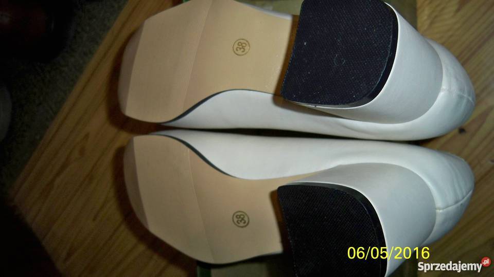 Spredam tanio czułenka damskie Rozmiar 38 Czółenka Częstochowa sprzedam