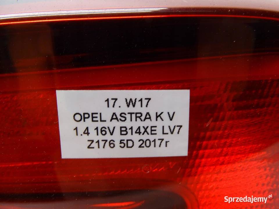 LAMPA PRAWA PRAWY TYŁ TYLNA W BŁOTNIK OPEL ASTRA