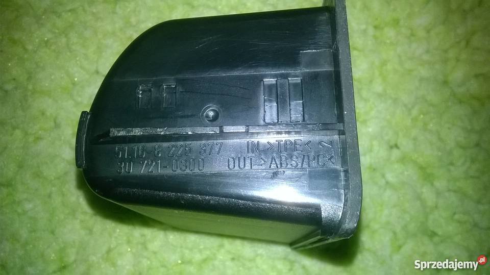 Wkład konsoli schowka tylnego konsoli BMW E46 śląskie Poręba