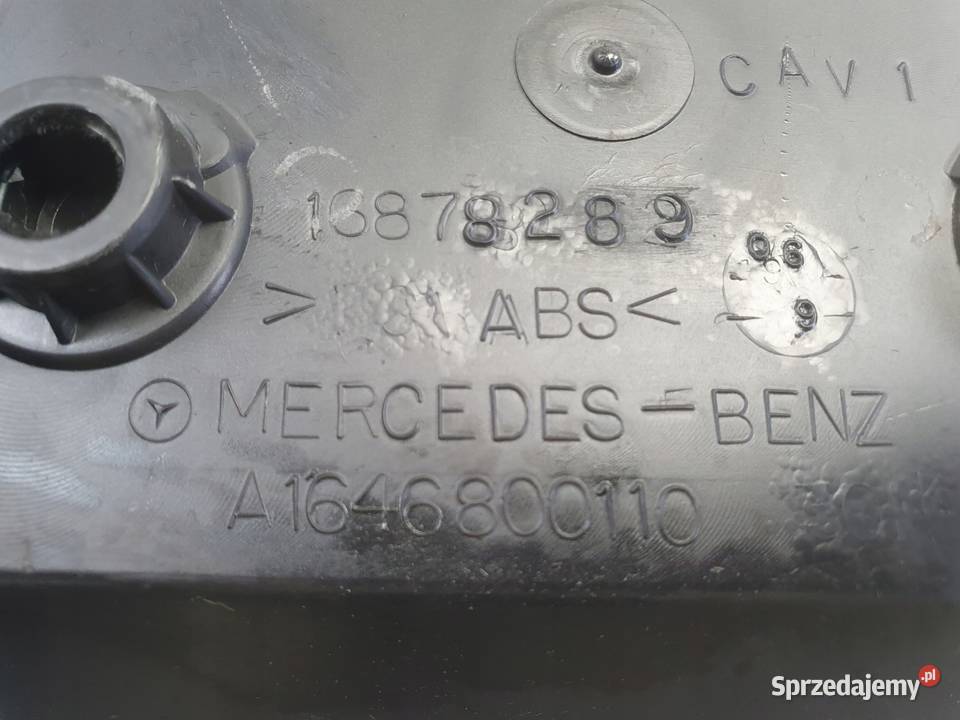 Mercedes ML W164 WKŁAD SCHOWKA A1646800110 osobowe Rudka sprzedam
