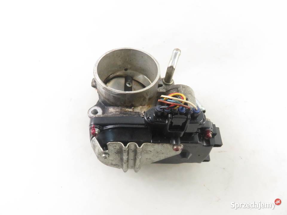 PRZEPUSTNICA MITSUBISHI OUTLANDER III 20 57021B Silniki i osprzęt