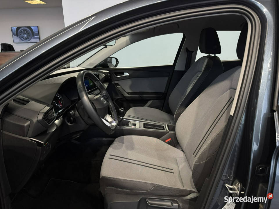 Seat Leon VAT 23 Style 10TSI 110 M6 20222023 r Myślenice