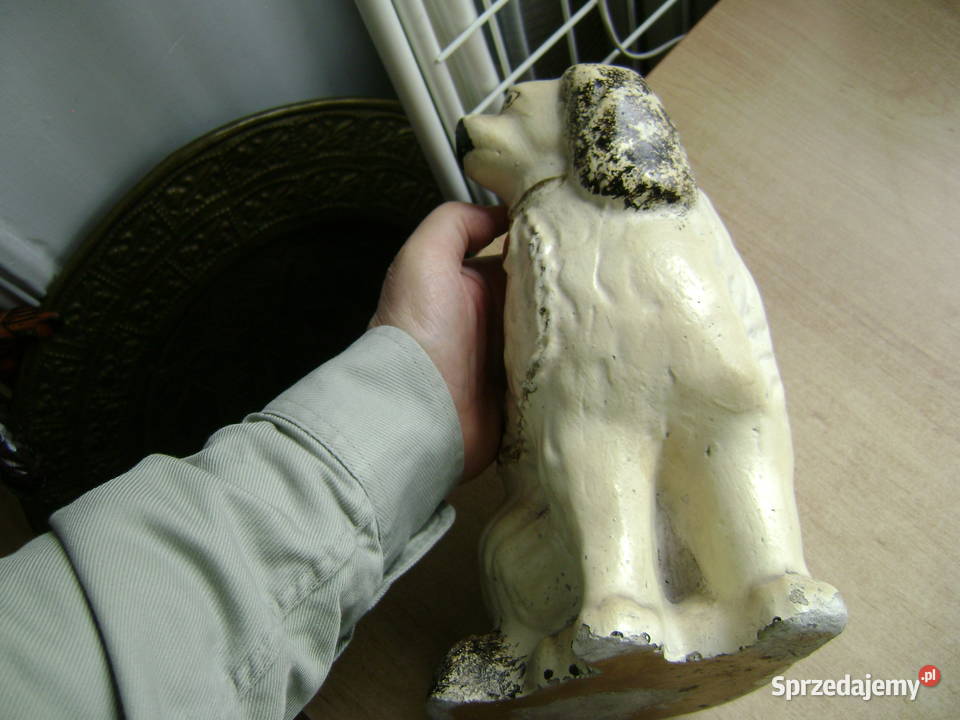 Starocie z PRL PSY Figurka ceramiczna Porcelana i szkło pomorskie Gdynia