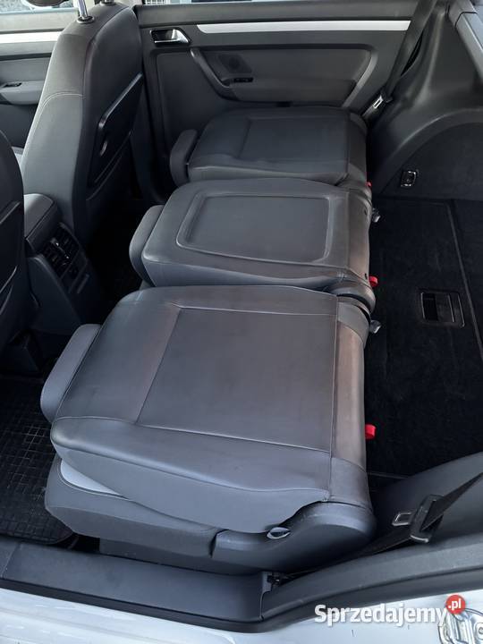 VW Touran 2013r 16tdi 105 relingi dachowe Touran Cieszyn sprzedam
