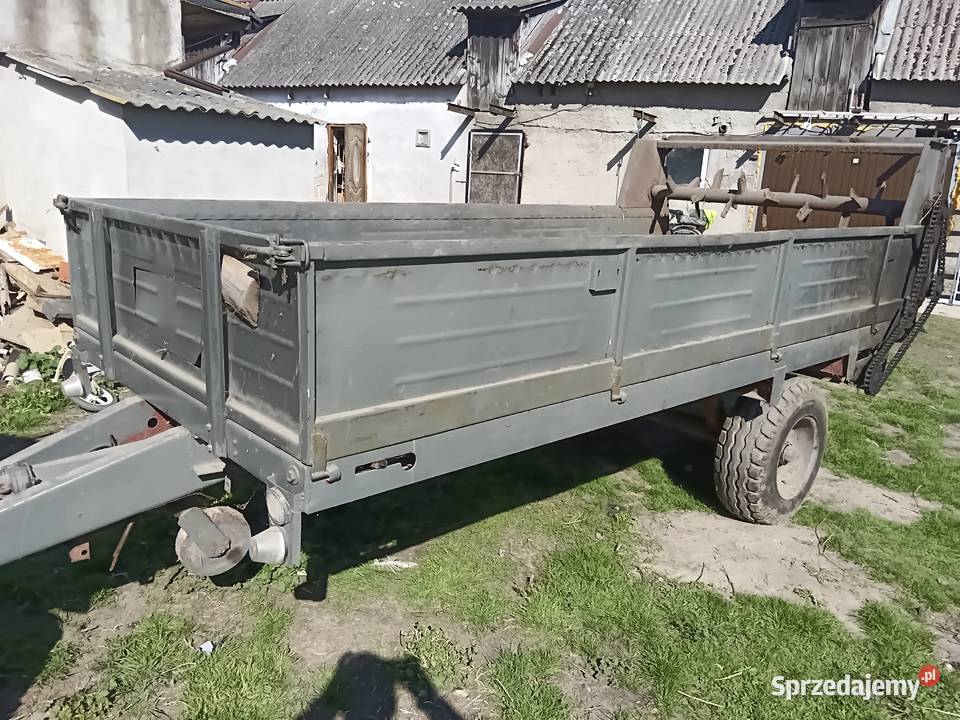 Sprzedam rozrzutnik sprawny Janowice