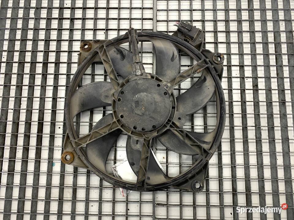 WENTYLATOR CHŁODNICY RENAULT MEGANE III 16 110