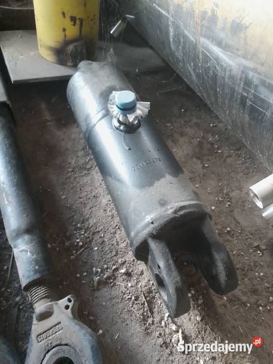 Siłownik tylny TUZ Deutz fahr agrotron mk2 mk3