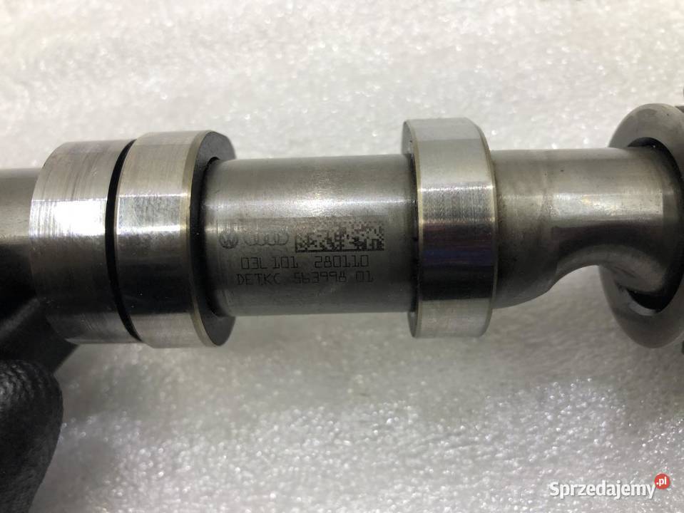 WAŁEK ROZRZĄDU SSĄCY AUDI A5 8T 20TDI 03L101 osobowe