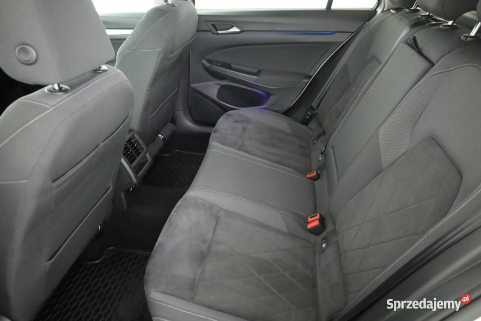 VW Golf 15 eTSI Piaseczno