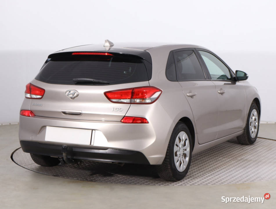 Hyundai i30 14 CVVT 73KM Piaseczno sprzedam