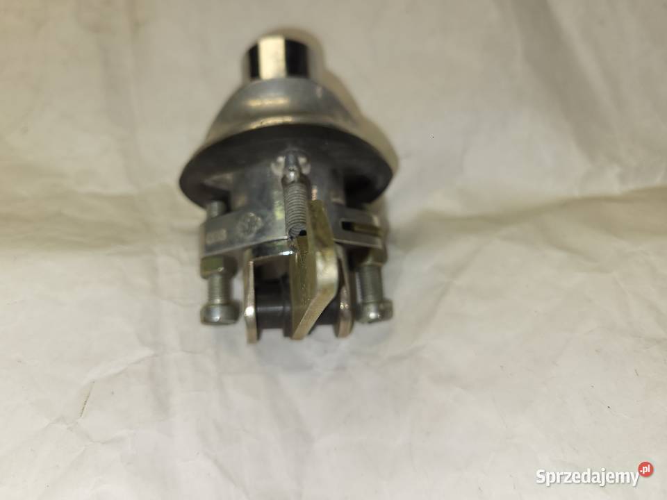 Trabant 601 11 Zamek klapy tylnej tył limuzyna z Piaseczno