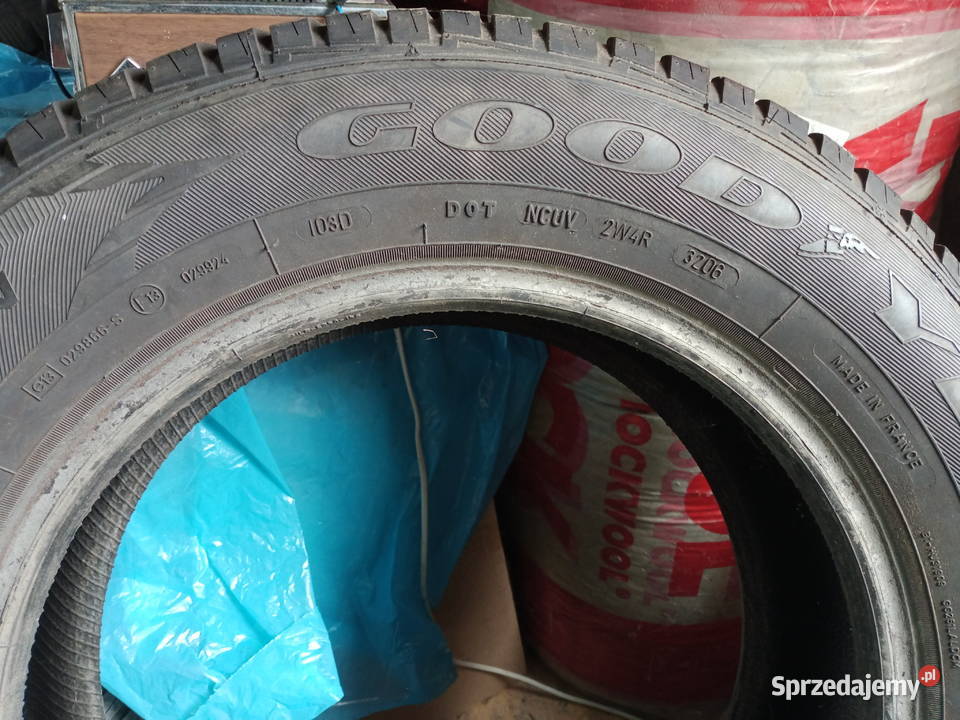 opony ULTRA GRIP 19565R15 zimowe sprzedam