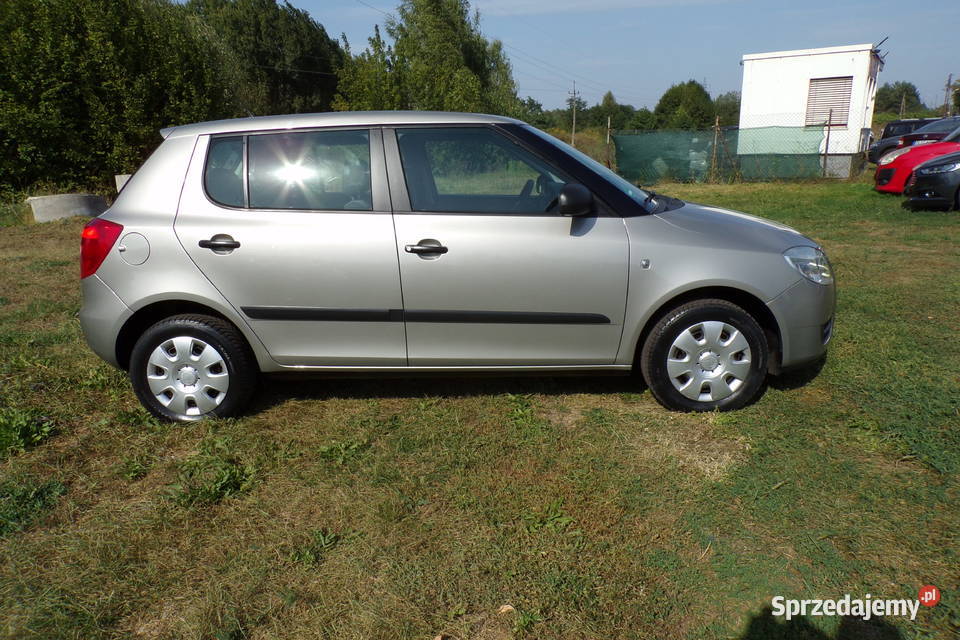Skoda Fabia II 12 Benz 60 Klima Ładny Stan Piła sprzedam