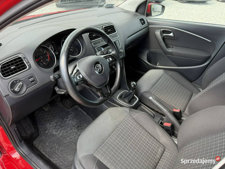 Volkswagen Polo 12 TSi BMT 90 2015r Salon 54 V Wrocław