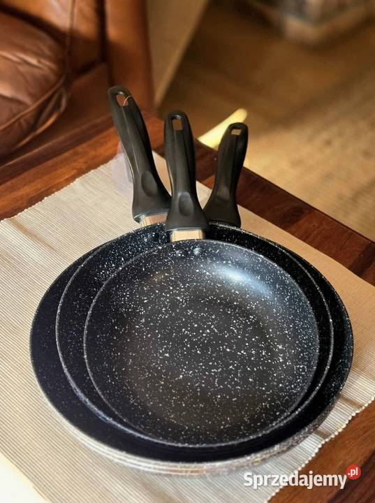 109 Patelnię aluminiowe z powłoką marmurkowa śląskie