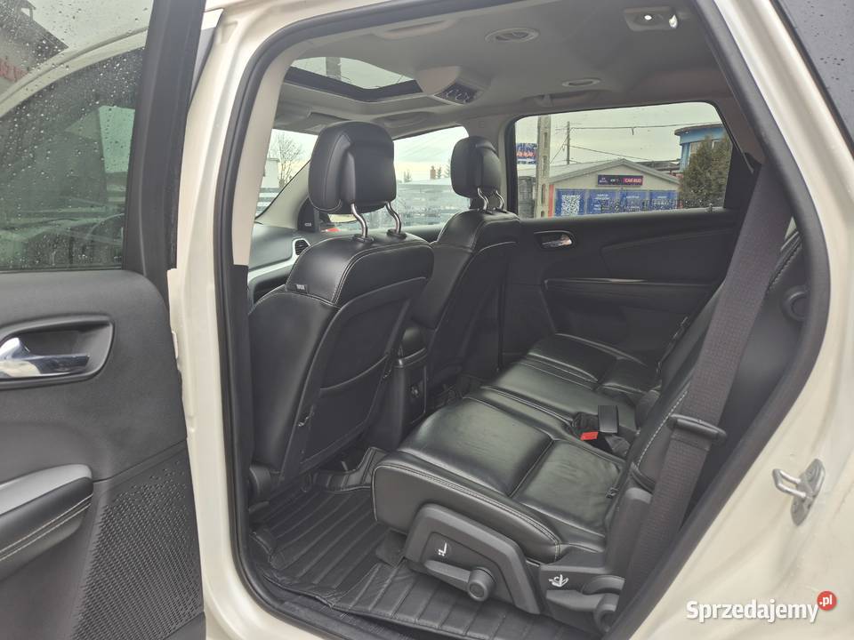 Fiat Freemont Dodge Jurney 20 diesel 4x4 7 osób Lisów
