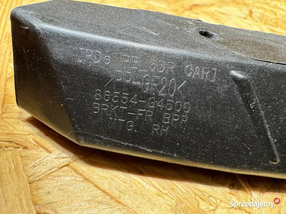 Ślizg mocowanie zderzaka przód hyundai i30 3 Rok produkcji 2024 wielkopolskie Sieraków