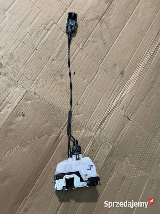 Zamek drzwi prawy tył Renault laguna 2 II lift Szczecin