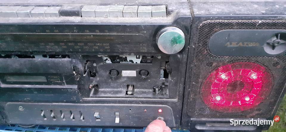 Radiomagnetofon Akaiwa MT 725 DLuszkodzony na kujawsko-pomorskie Bydgoszcz sprzedam