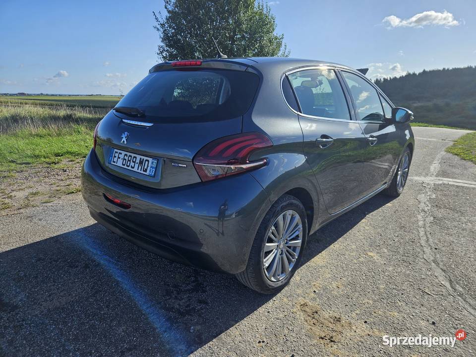 Peugeot 208 Bogate wyposażenie Niski przebieg Pruszcz Gdański