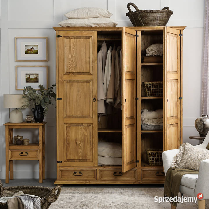 Stylowa duża szafa trzydrzwiowa na ubrania do Maków Podhalański sprzedam