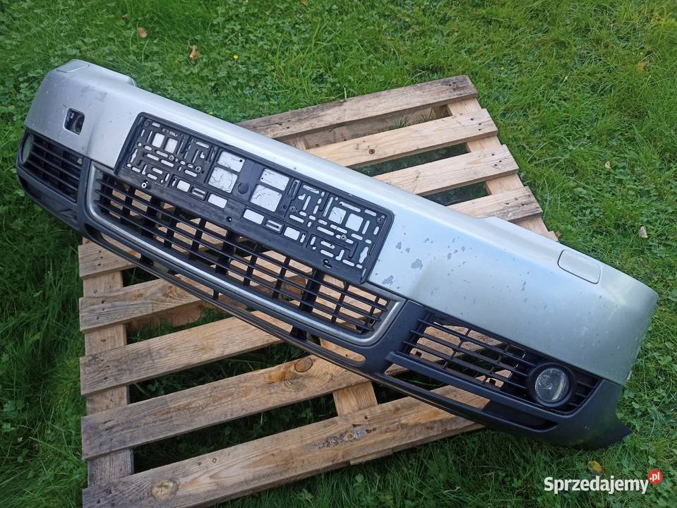 Audi A4 B6 zderzak przód przedni Xenon Sieradz