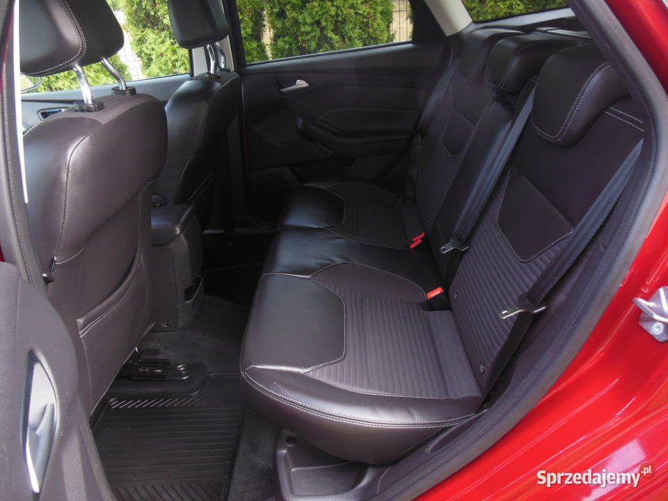 Ford Focus Titanium Bogate wyposażenie wygląd nieuszkodzony Lubin