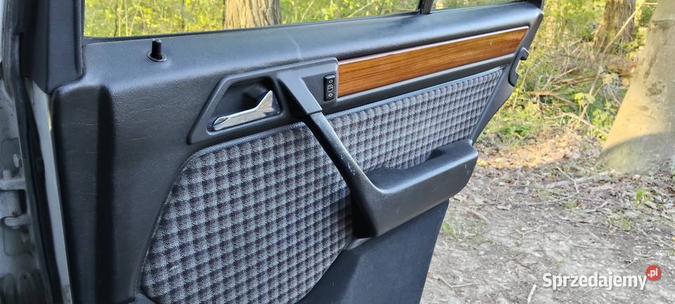 Mercedes W124 250D Motoryzacja Hermanowa