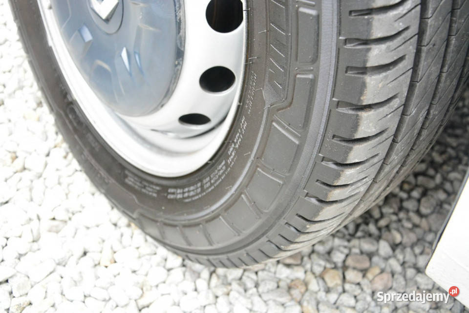 Renault Master 7 osobowy brygadówka doka pełna