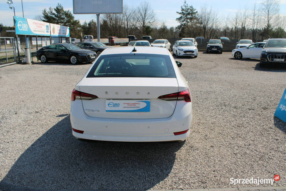 koda Octavia Active LED Salon Polska netto 54 czujnik deszczu Octavia Warszawa