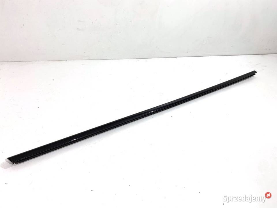 LISTWA ZGARNIAJĄCA PRZÓD PRAWY BMW F07 sprzedam