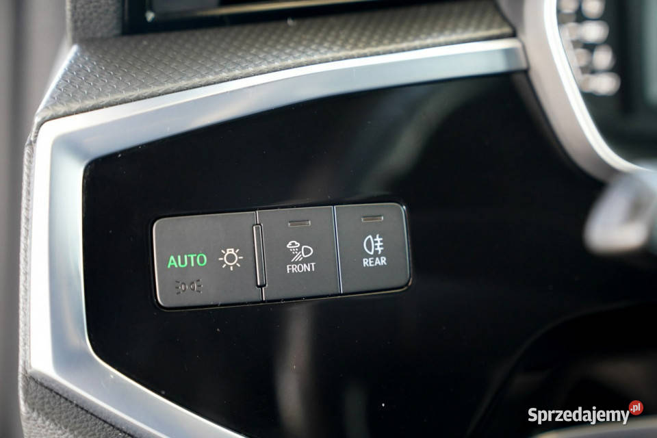 Audi Q3 SLINE skóra FUL LED parktonik NAWI alusy ESP opolskie Otmuchów