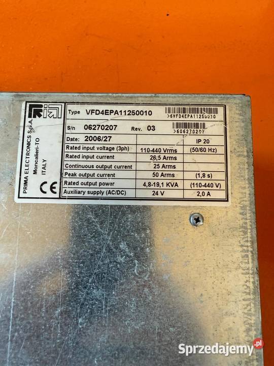 VFD4DRA01050100 DRIVE MODEL VFD300R05 WITH BRAKE Trzebnica sprzedam