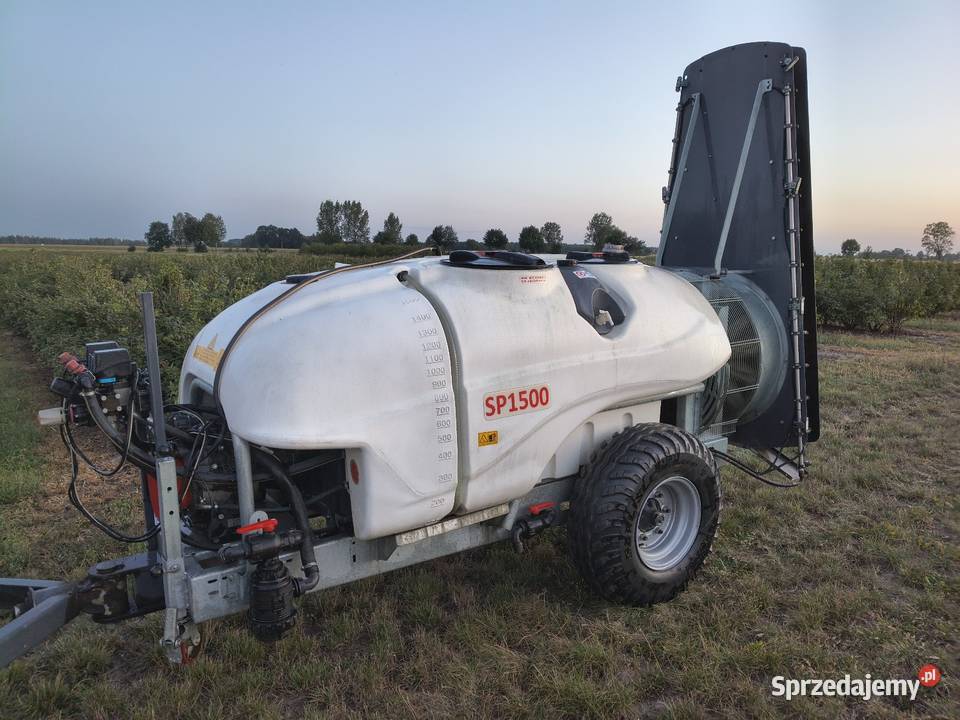Opryskiwacz sadowniczy Agrola Argo Sp 1500l Sienno