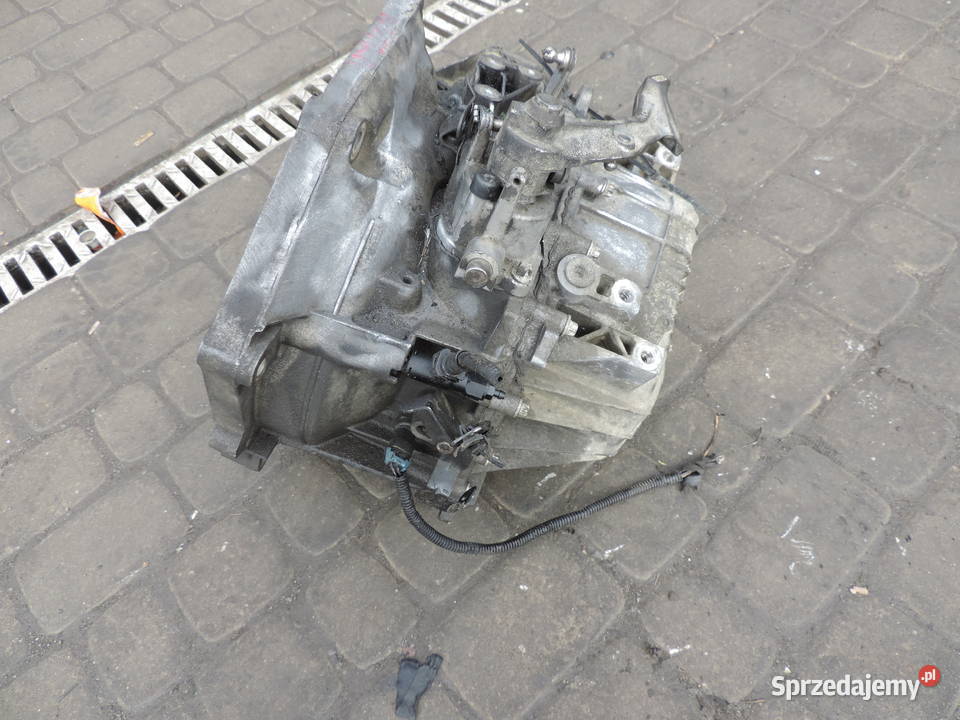 SKRZYNIA BIEGÓW OPEL ASTRA H ZAFIRA B 19 CDTI