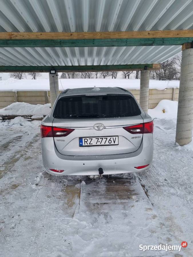 Toyota Avensis Kombi 20 d4d Salon Polska t29 Kombi Giedlarowa sprzedam