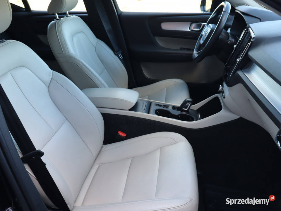 Volvo XC40 T3 Piaseczno