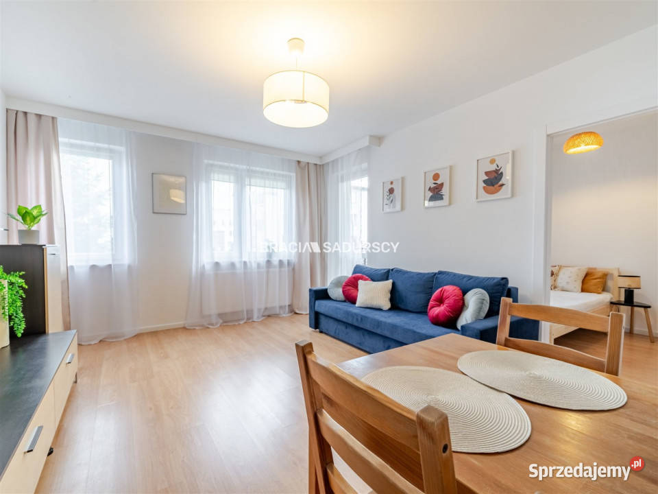 Sprzedam mieszkanie 3703m2 2 pokoje Kraków ks