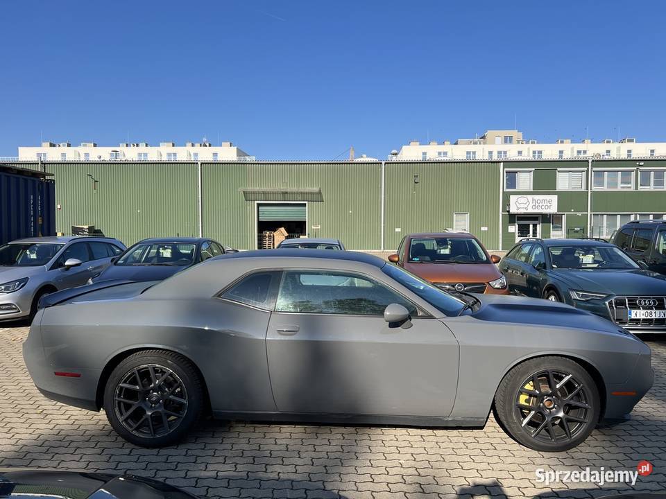 Dodge Challenger 2018 światła przeciwmgielne Challenger Challenger mazowieckie