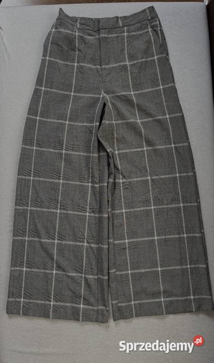 Szerokie eleganckie spodnie Rumia