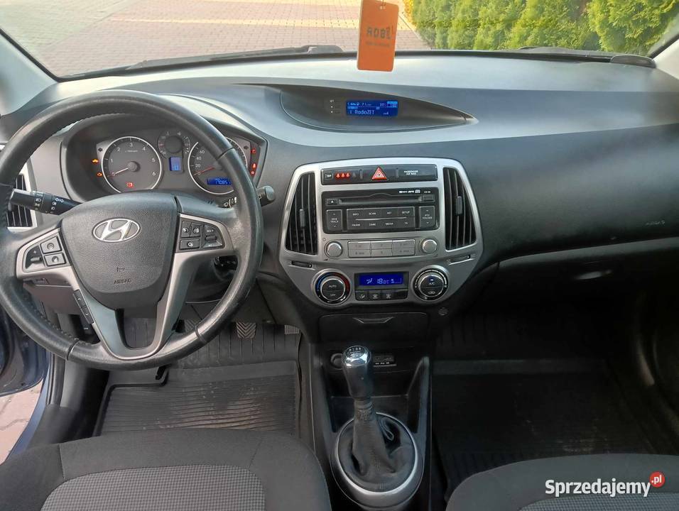 HYUNDAI I20 11 CRDI 4L 100 Zarejestrowany w Polsce Szarów