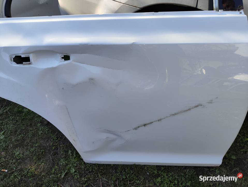 Drzwi chrysler 300c II LANCIA prawy tył Bytom