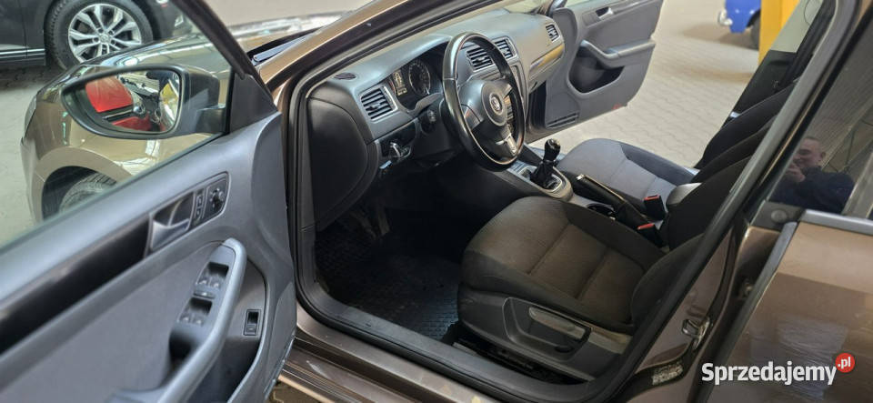 Volkswagen Jetta OPIS W podanej roczna gwarancja aluminiowe felgi Mysłowice