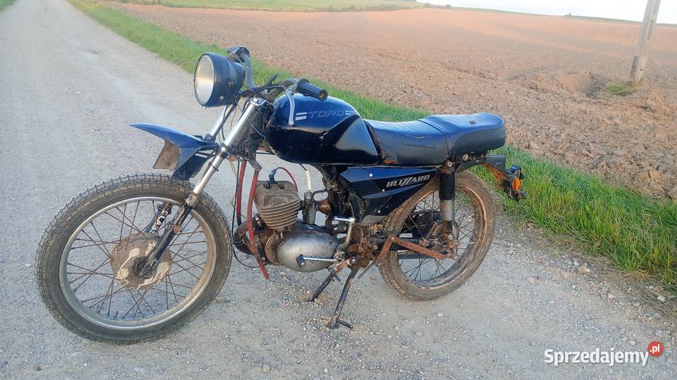 Motocykl z silnikiem Wsk 125 Brodnica