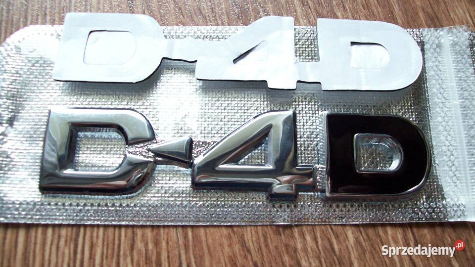 Emblematy metalowe chrom do Toyota Avensis na