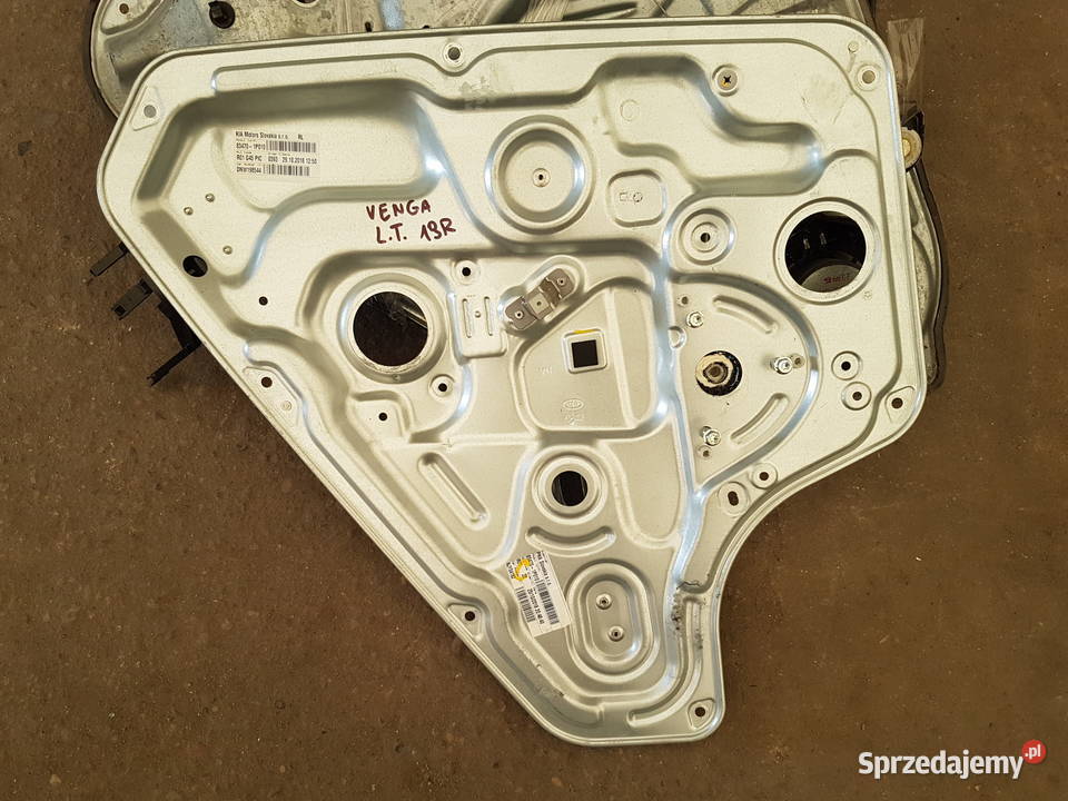KIA VENGA MECHANIZM SZYBY LEWY TYL 834701P010 wielkopolskie Turek